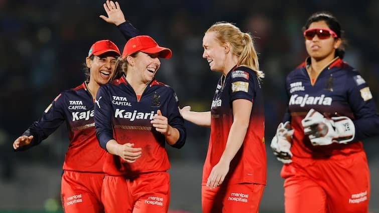 Royal Challengers Bengaluru Beat Delhi Capitals Here Know Points Table RCB vs DC WPL 2025 Latest Sports News WPL 2025: RCB की लगातार दूसरी जीत के बाद कितना बदला प्वॉइंट्स टेबल? देखें लेटेस्ट अपडेट