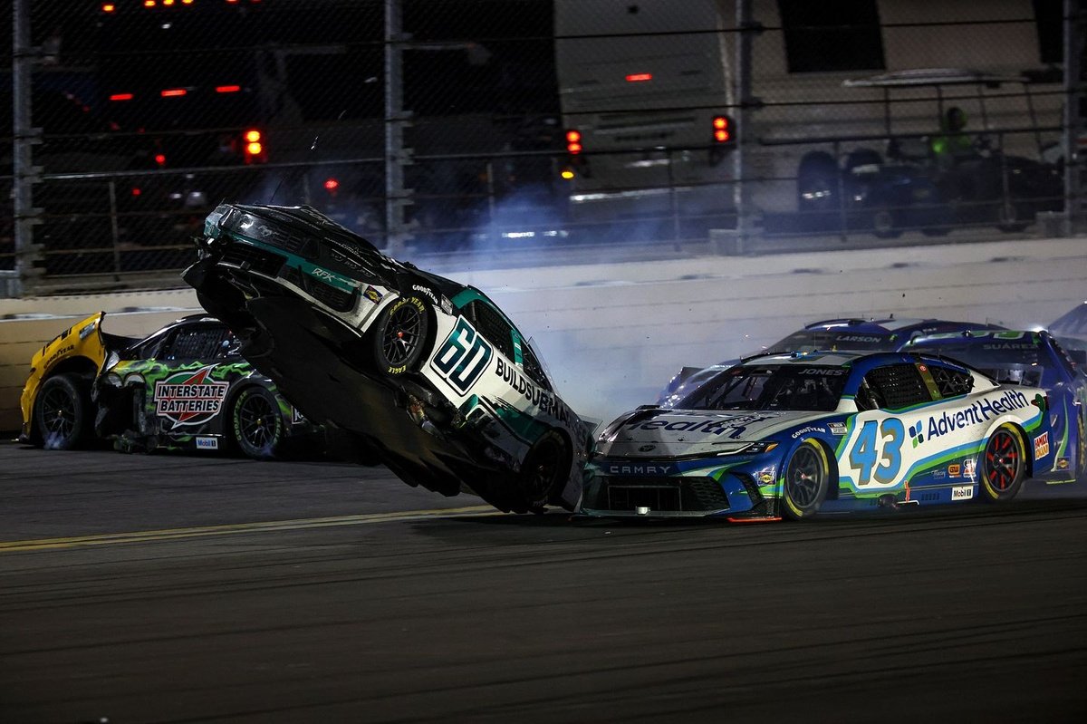 Ryan Preece walks away from airborne crash at Daytona 500