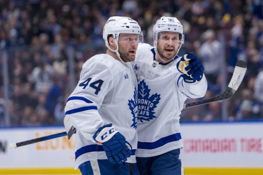 NHL Rumors: A Third Line Center and a Defenseman on the Maple Leafs Wish List