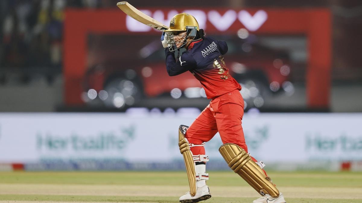 WPL | Smriti‘s blistering knock makes it a cakewalk for RCB