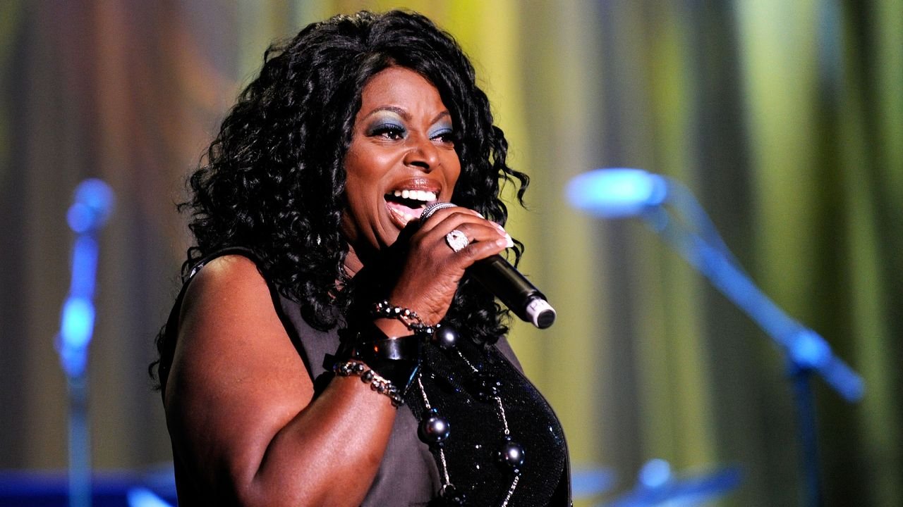 Angie Stone, Hip-Hop Pioneer and R&B Singer, Dies at 63