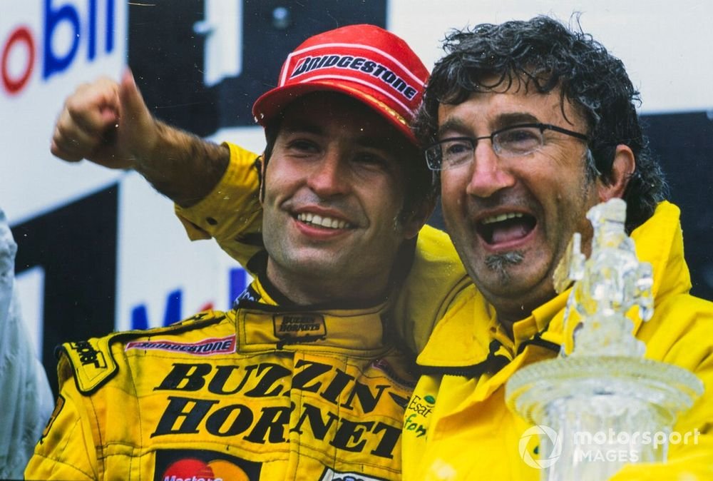 Heinz-Harald Frentzen, 1st position, on the podium with Eddie Jordan, Team Principal, Jordan Grand Prix