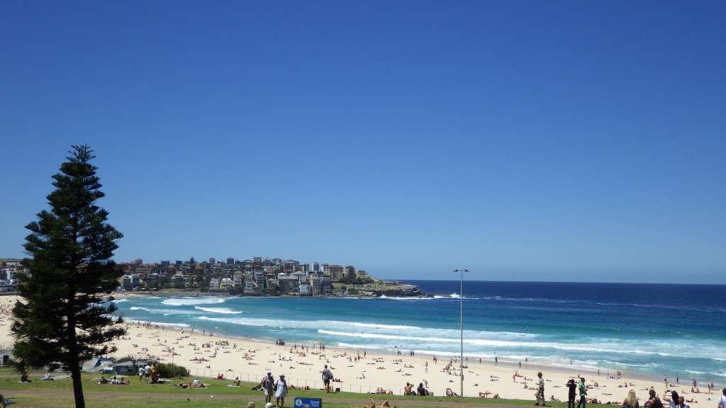 Spending A Day At Bondi Beach - Sydney Australia