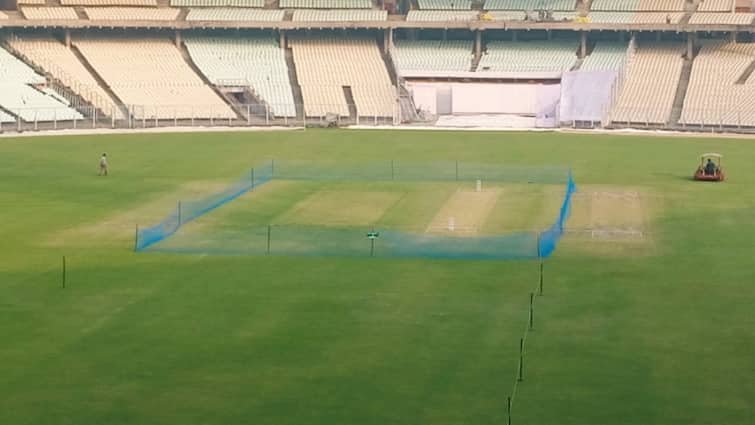 kkr vs rcb ipl 2025 eden gardens pitch report batting or bowling kolkata knight riders vs royal challengers bengaluru KKR vs RCB Pitch Report: बल्लेबाजी या गेंदबाजी, ईडन गार्डन्स पर किसे मिलेगी मदद? जानें पिच रिपोर्ट