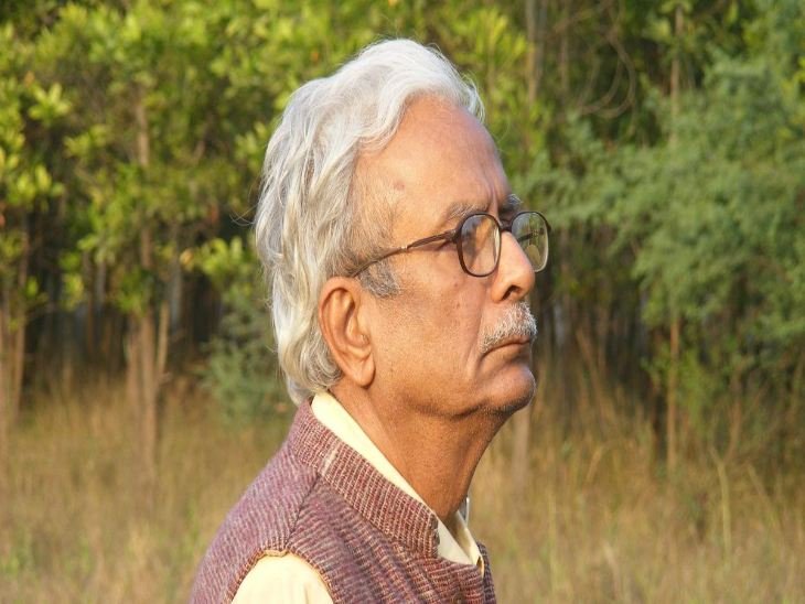 This year's Jnanpith Award will be given to the top poet-storyteller of Hindi Vinod Kumar Shukla.