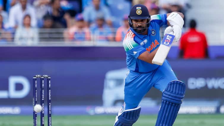 ind vs nz rohit sharma first half century in icc tournaments final india vs new zealand champions trophy final 2025 ICC टूर्नामेंट के फाइनल में रोहित शर्मा का पहला अर्धशतक, न्यूजीलैंड के गेंदबाजों को जमकर धोया