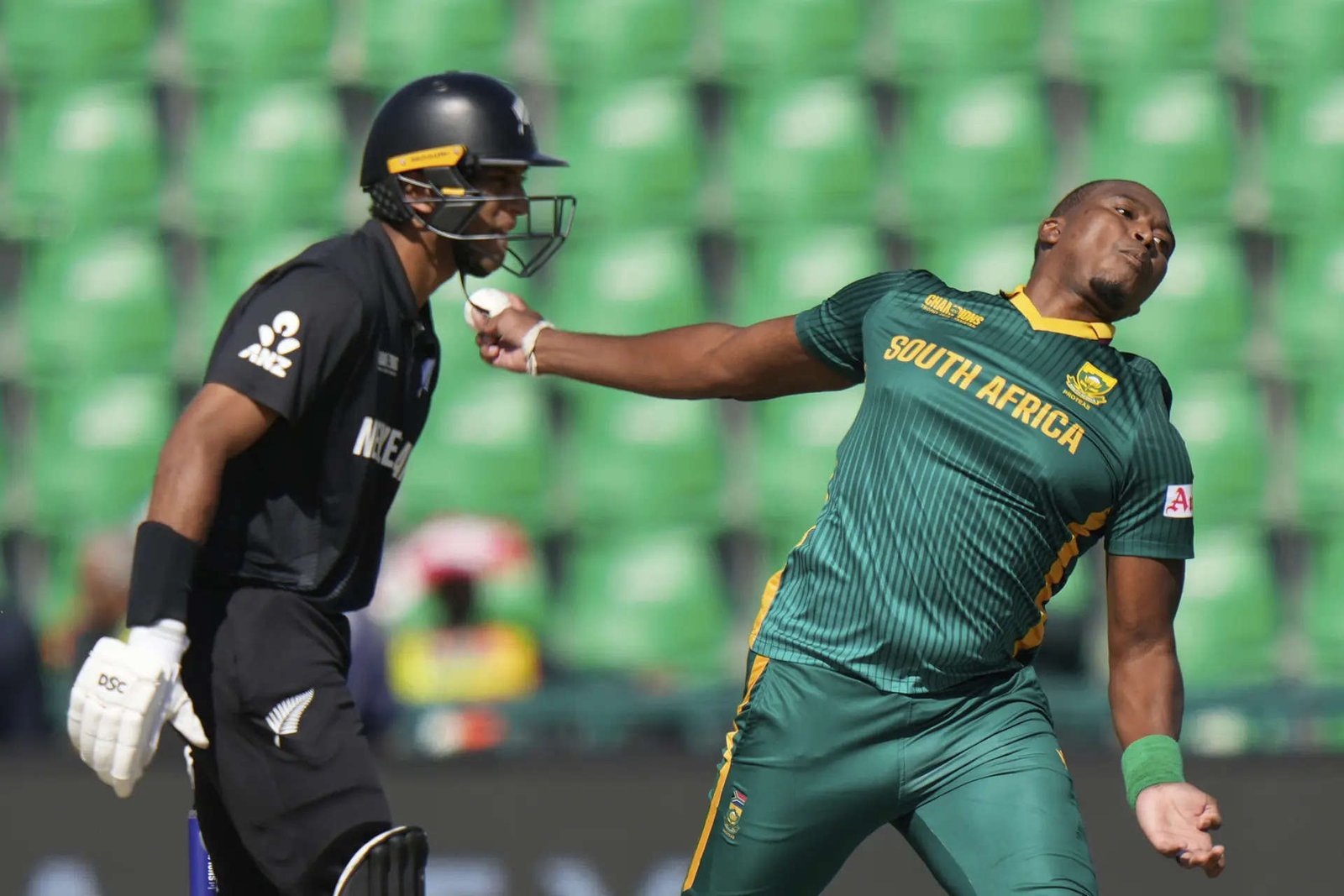 New Zealand 113/1 in 20.0 Overs | South Africa vs New Zealand Live Score, ICC Champions Trophy 2025 Semi Final: Rachin Ravindra hits 50, steadies NZ