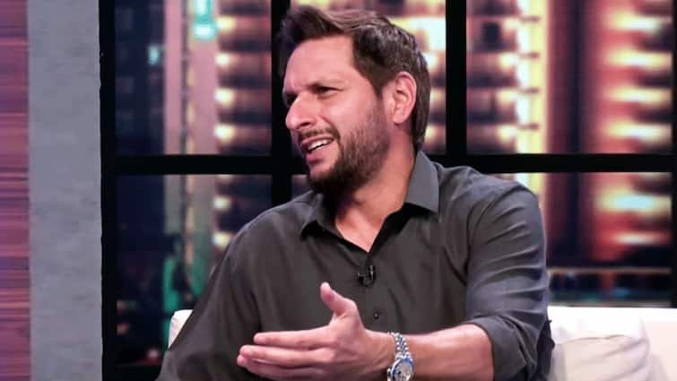 shahid afridi on salman agha pakistan t20i captain slams pcb for incorrect decisions ahead pak vs nz t20 series 2025 पाकिस्तान क्रिकेट या ICU का मरीज, सलमान आगा को कप्तान बनाने पर भड़के Shahid Afridi; भड़कीले बयान से सबको चौंकाया