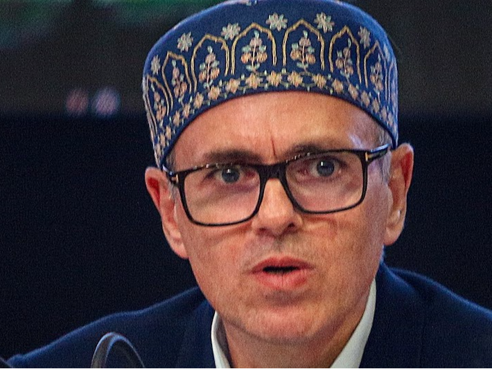 Kashmir gulmarg fashion show controversy; Omar Abdullah | Ramadan | Omar ordered an inquiry into the Gulmarg fashion show: Ardhanagna models walked the ramp; Accused of hurting religious sentiments