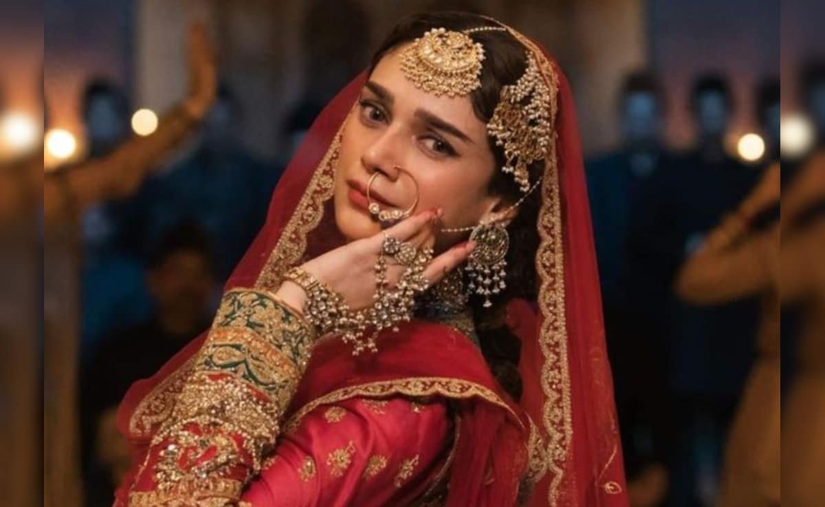 "Cheering For Sanjay Sir, Our Captain," Says Aditi Rao Hydari