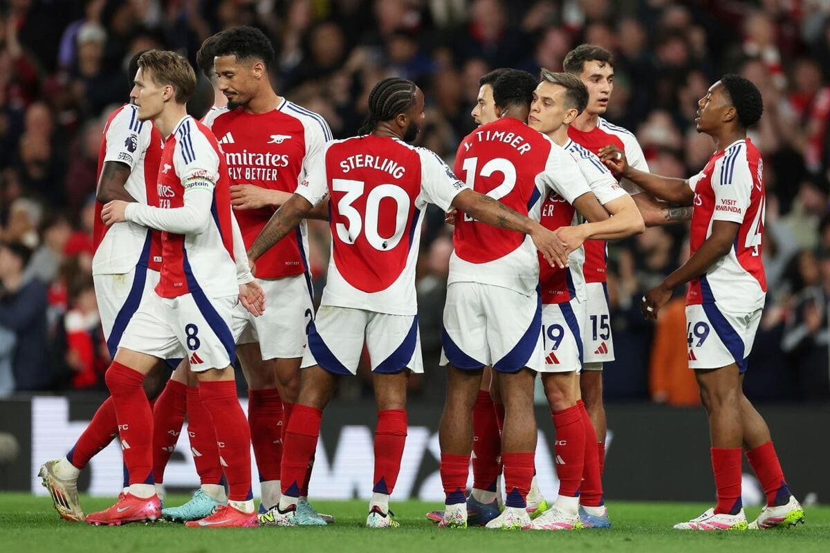 'Do I have to make it more clear?' Arteta defends lack of signings and says Arsenal were better than PSG again