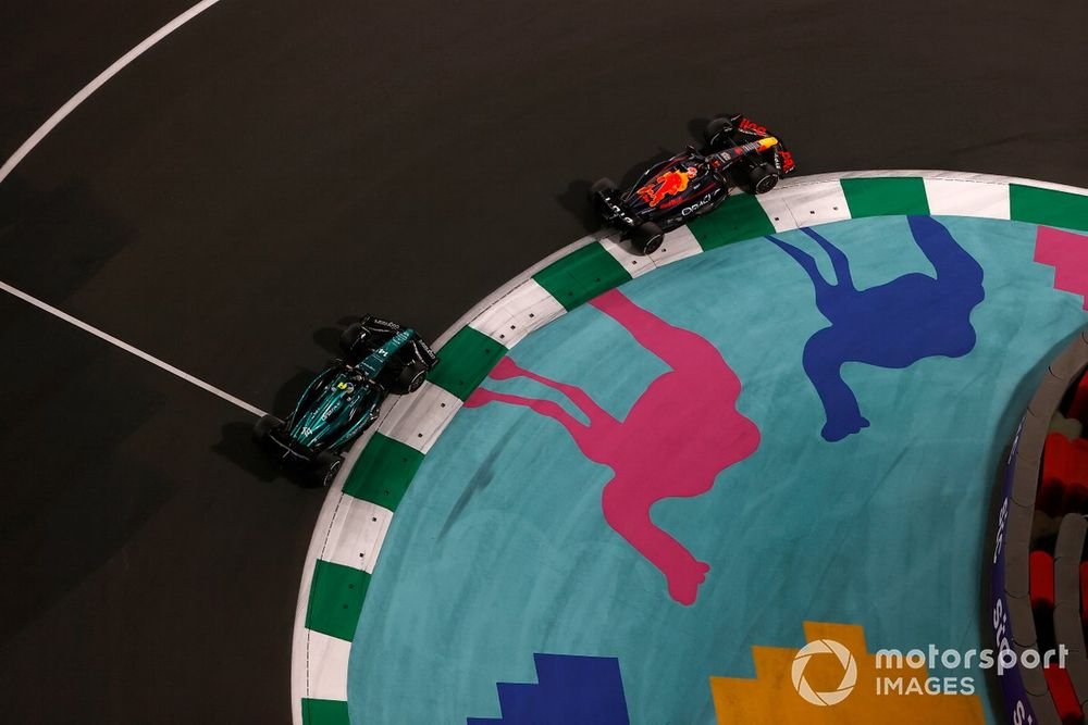 Max Verstappen, Red Bull Racing RB19, leads Fernando Alonso, Aston Martin AMR23