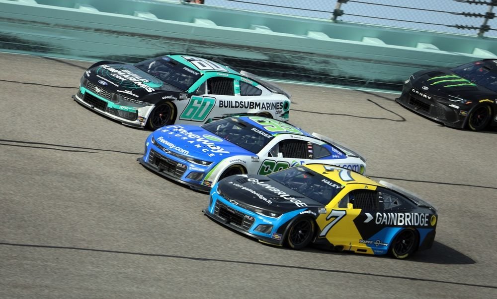Ryan Preece, RFK Racing Ford; Daniel Suarez, Trackhouse Racing Chevrolet; Justin Haley, Spire Motorsports Chevrolet