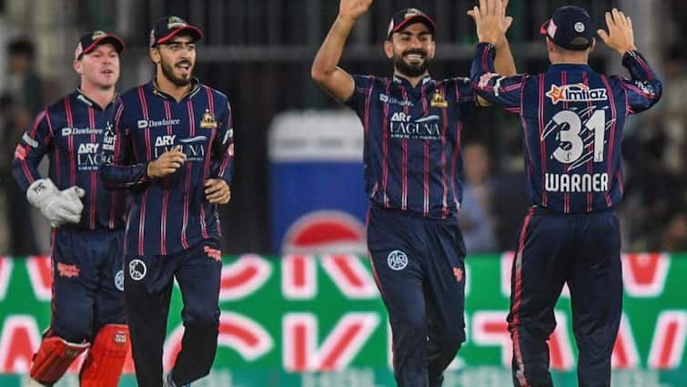 PCB takes a big decision amid tension with India will organize Pakistan Super League matches in dubai भारत से तो पाकिस्तान क्रिकेट बोर्ड भी डरा, बोरिया बिस्तर बांध PSL कराने भागा इस देश