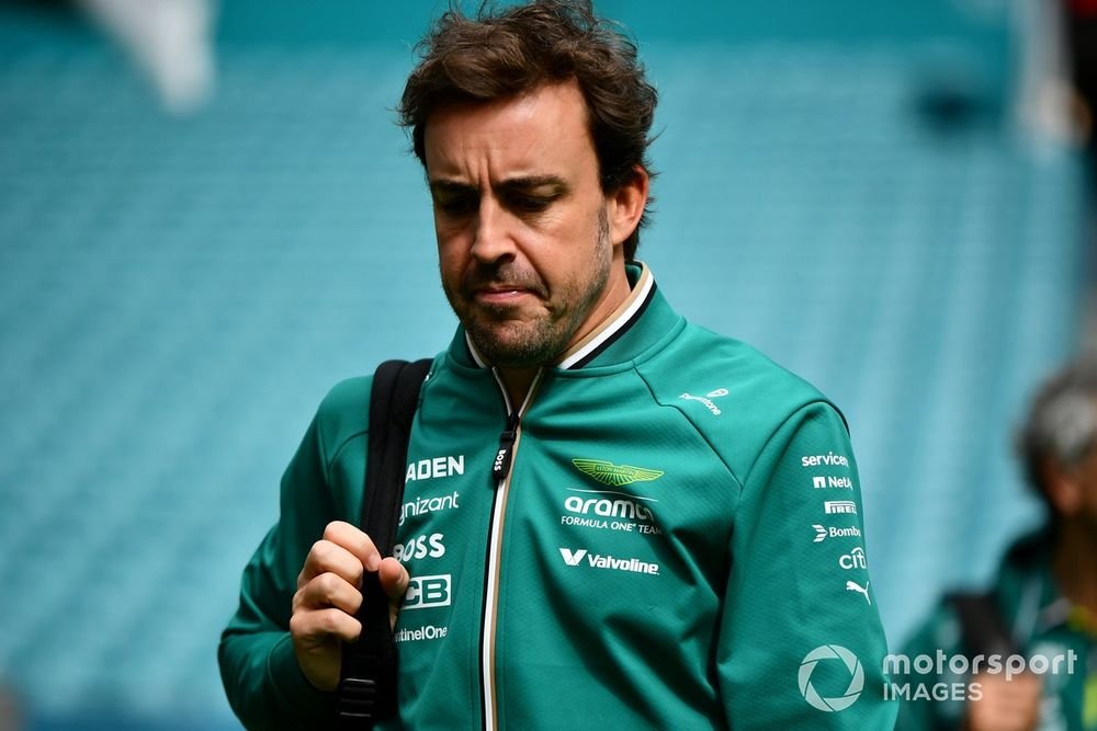 Fernando Alonso, Aston Martin Racing
