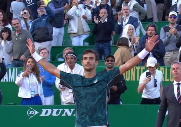 Lorenzo Musetti Cracks the Top-10 and He's Still in the Hunt in Madrid